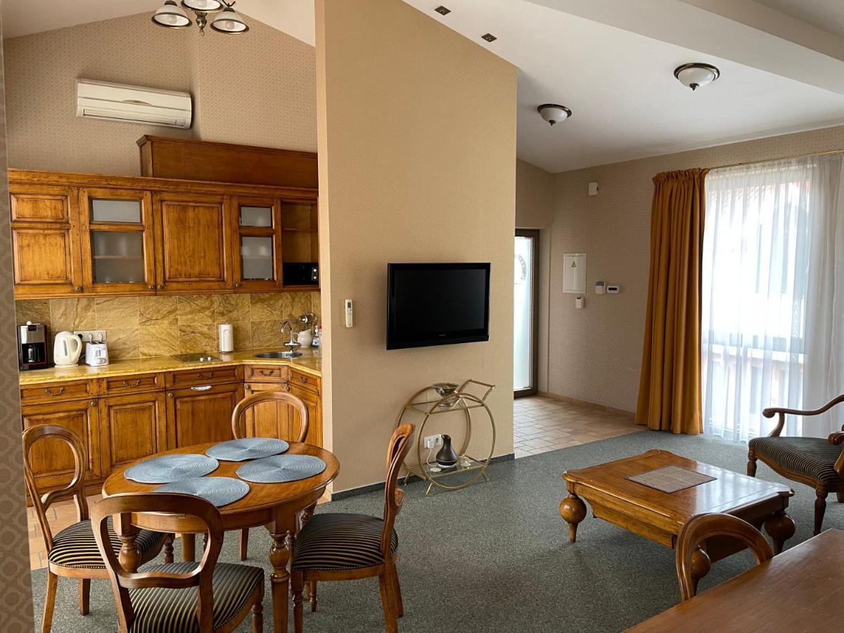 Apartment Senamiescio Inkaras Κλαϊπέντα Εξωτερικό φωτογραφία